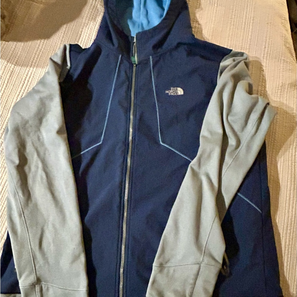 The North Face Men's Navy and Light Gray Performance Jacket
